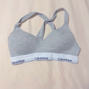 Calvin Klein sports bras size Large